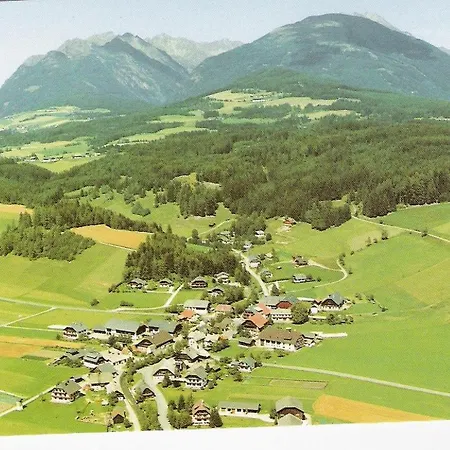 Karlwirt Casa de hóspedes Sankt Andrä im Lungau