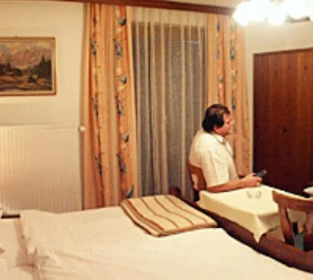 Karlwirt Casa de hóspedes Sankt Andrä im Lungau